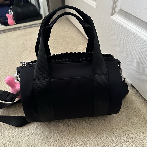 LULULEMON MINI DUFFLE BAG - Picture 3 of 5